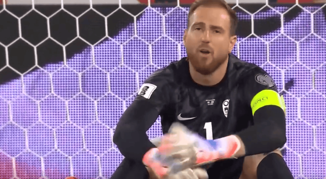 奥布拉克太绝望:3次被攻破球门,曼联超级新援哑火:6场0进球